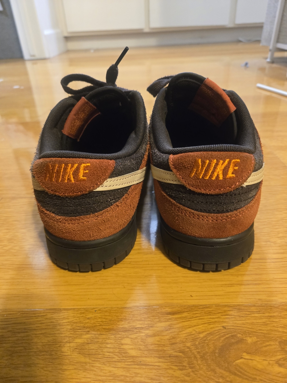 Pre-owned Nike Dunk Low “Red Panda” men’s size 8.5. Style code FV0395-200. - Picture 5 of 7